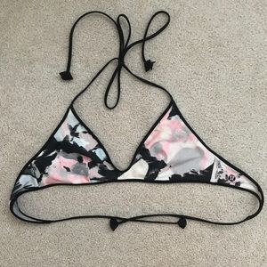 Lululemon Athletica Triangle Bikini Top